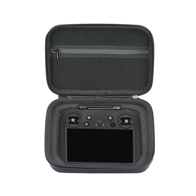 Protable Storage Bag for DJI Mavic 3 Drone Body Contoller Carrying Case Handbag Travel Protector for Mavic 3 Drone Accessories 44 Protable Storage Bag for DJI Mavic 3 . Made in Mainland China.