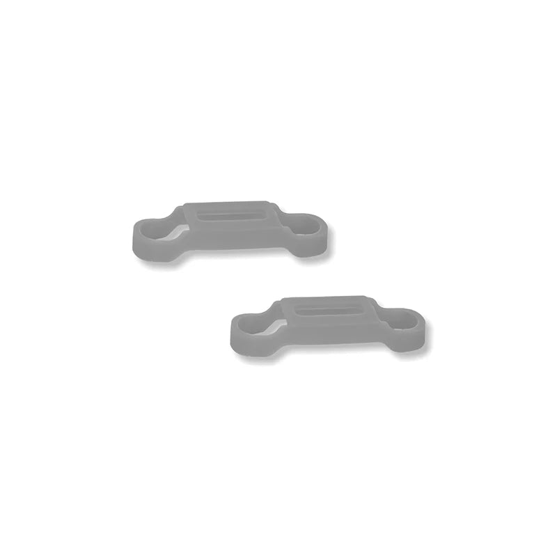Using super-elastic silicone material, it feels comfortable and does not hurt the paddle